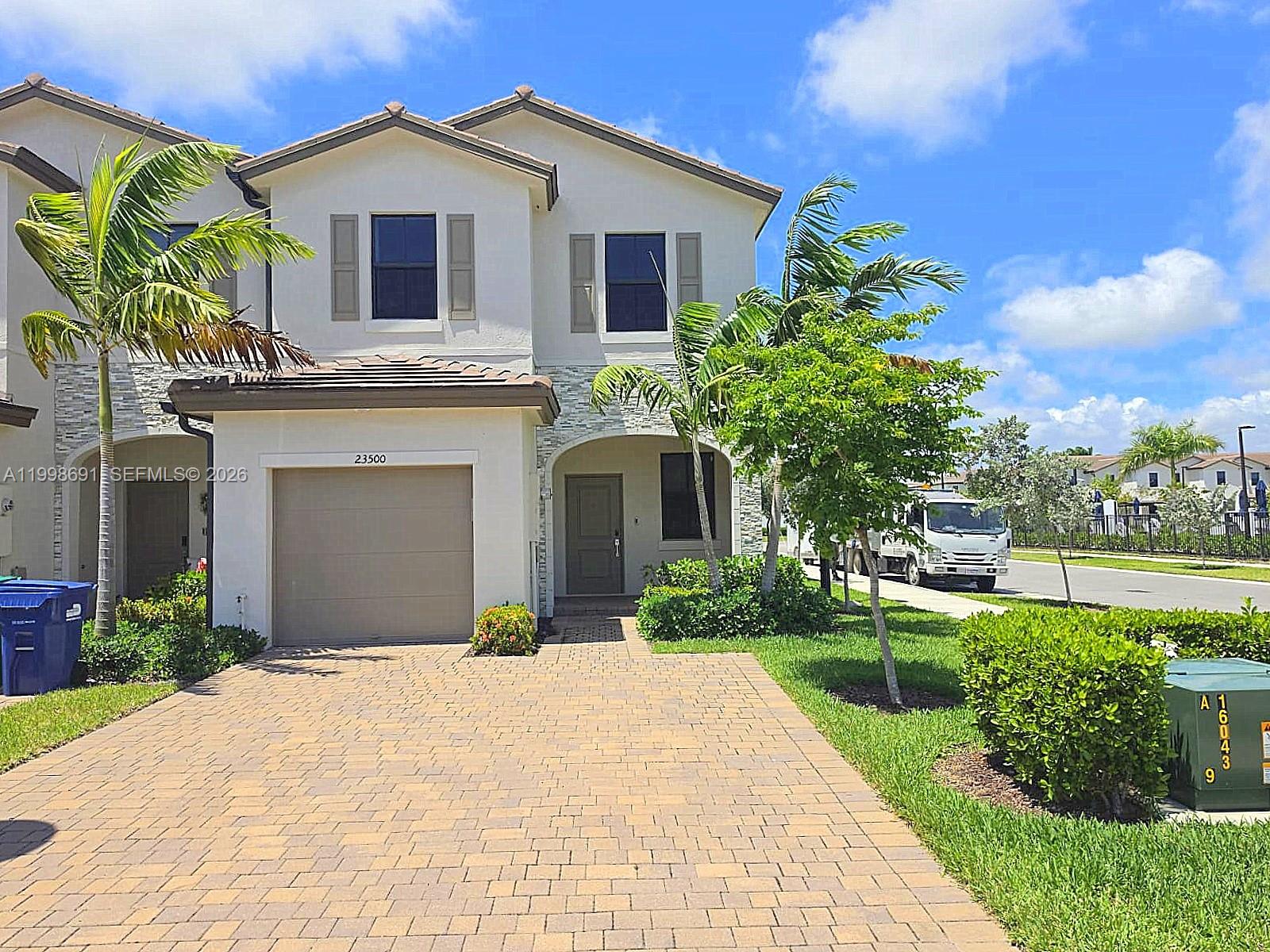 23500 Southwest 129th Path Homestead, FL 33032 - Photo 1 of 18 Gallery Image 1