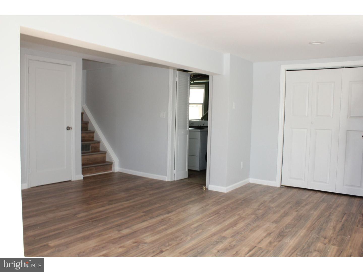 208 Denver Road Paramus, NJ 07652 - Photo 4 of 5 Gallery Image 4