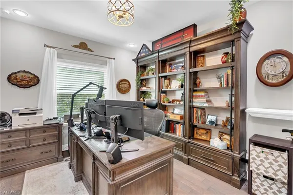 $669,999 | 11509 Grey Egret Circle, Fort Myers, FL 33966