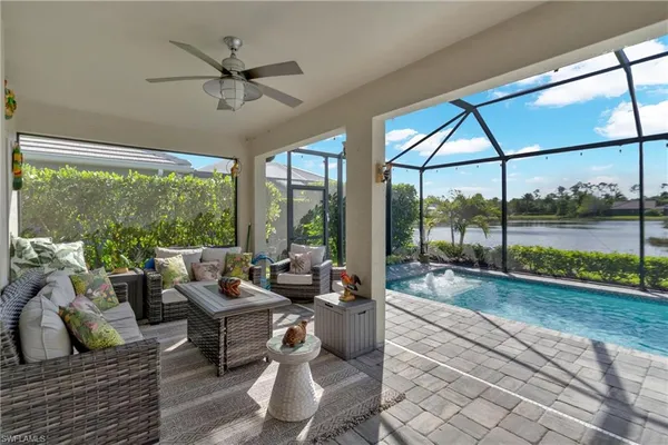 $669,999 | 11509 Grey Egret Circle, Fort Myers, FL 33966