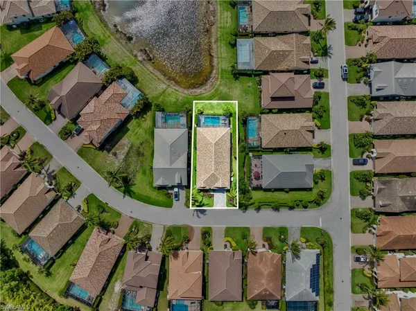 $669,999 | 11509 Grey Egret Circle, Fort Myers, FL 33966