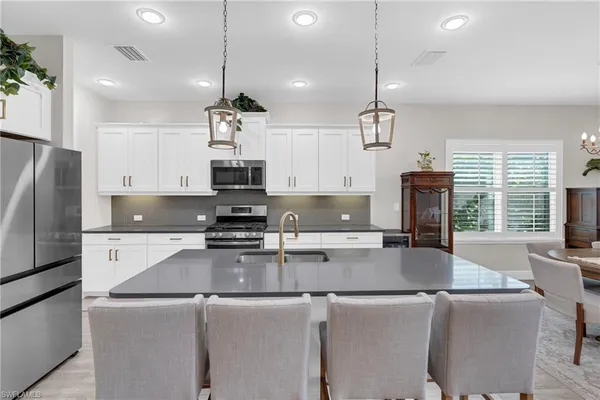 $669,999 | 11509 Grey Egret Circle, Fort Myers, FL 33966
