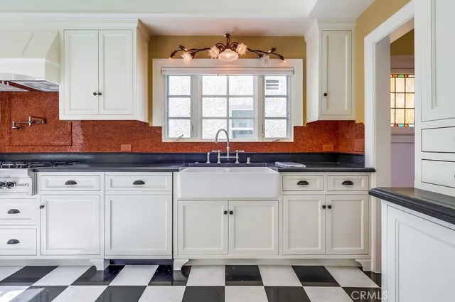 $1,325,000 | 1239 South Patton Avenue, San Pedro, CA 90731