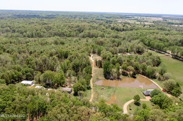 $54,900 | Mcmaster Road, Sarah, MS 38665