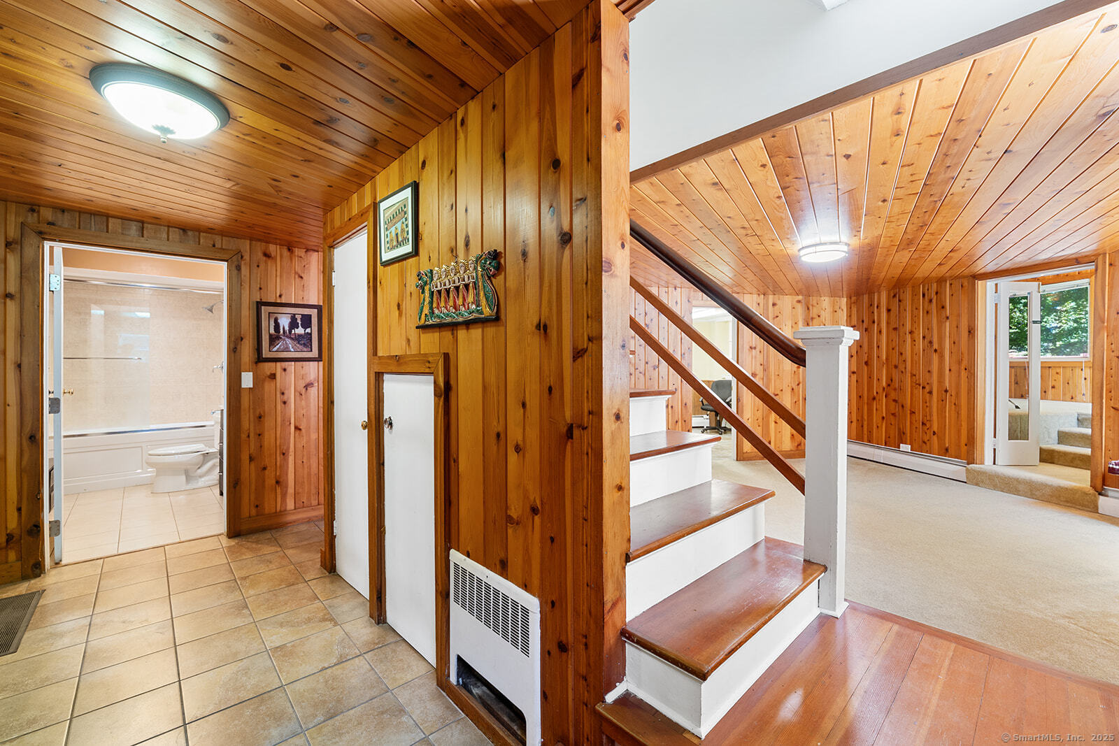 26 Wilridge Road Ridgefield, CT 06877 - Photo 32 of 40 a view of an entryway