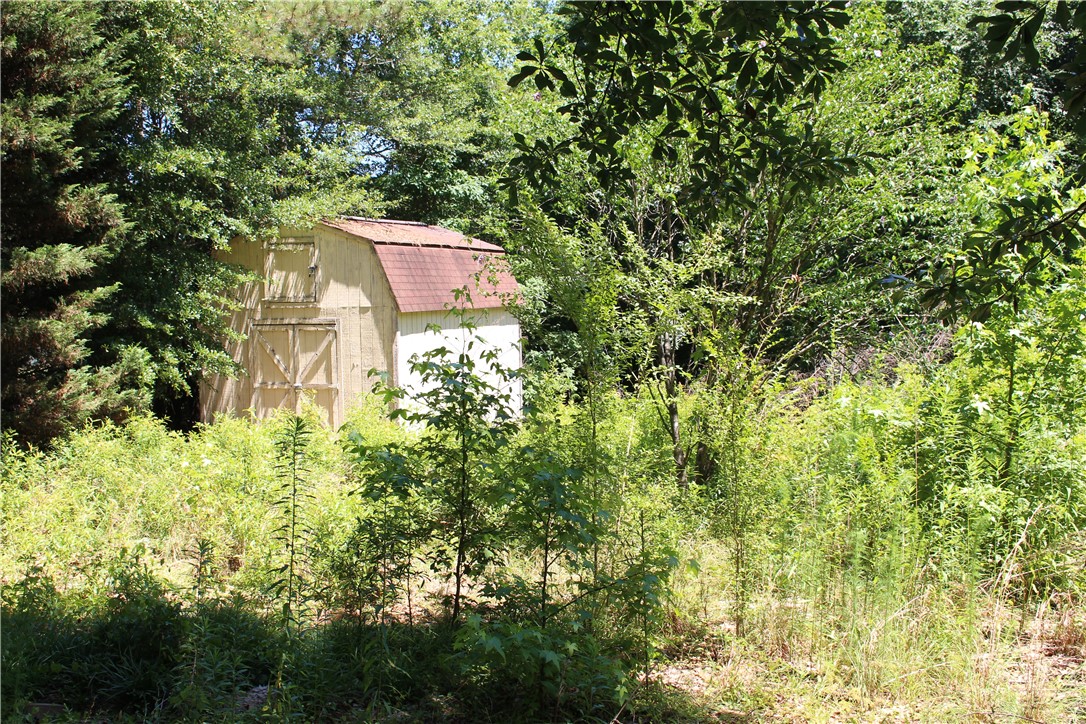 611 5 Forks Road Liberty, SC 29657 - Photo 3 of 17