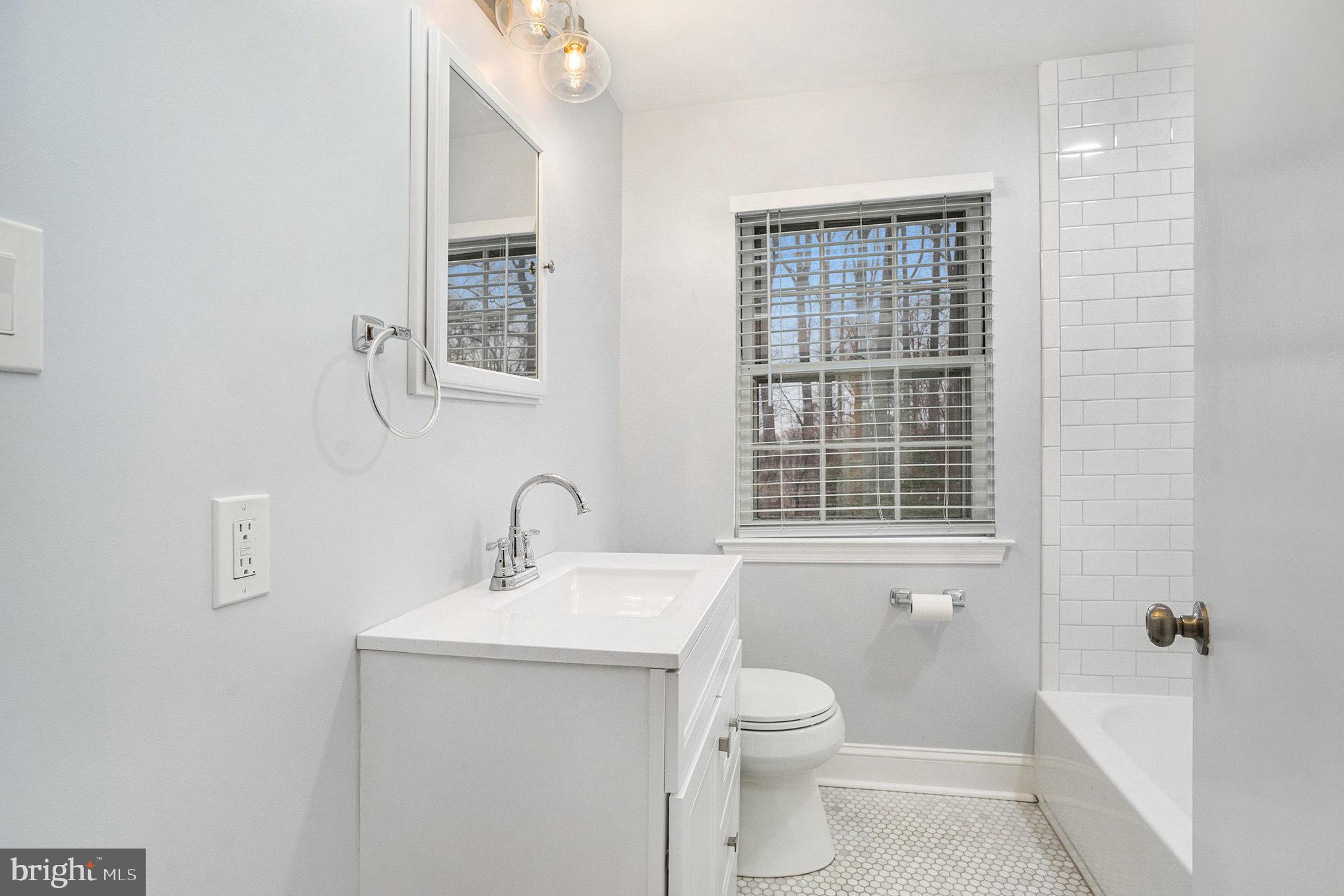 509 Cassatt Road Berwyn, PA 19312 - Photo 18 of 31 Full Bath