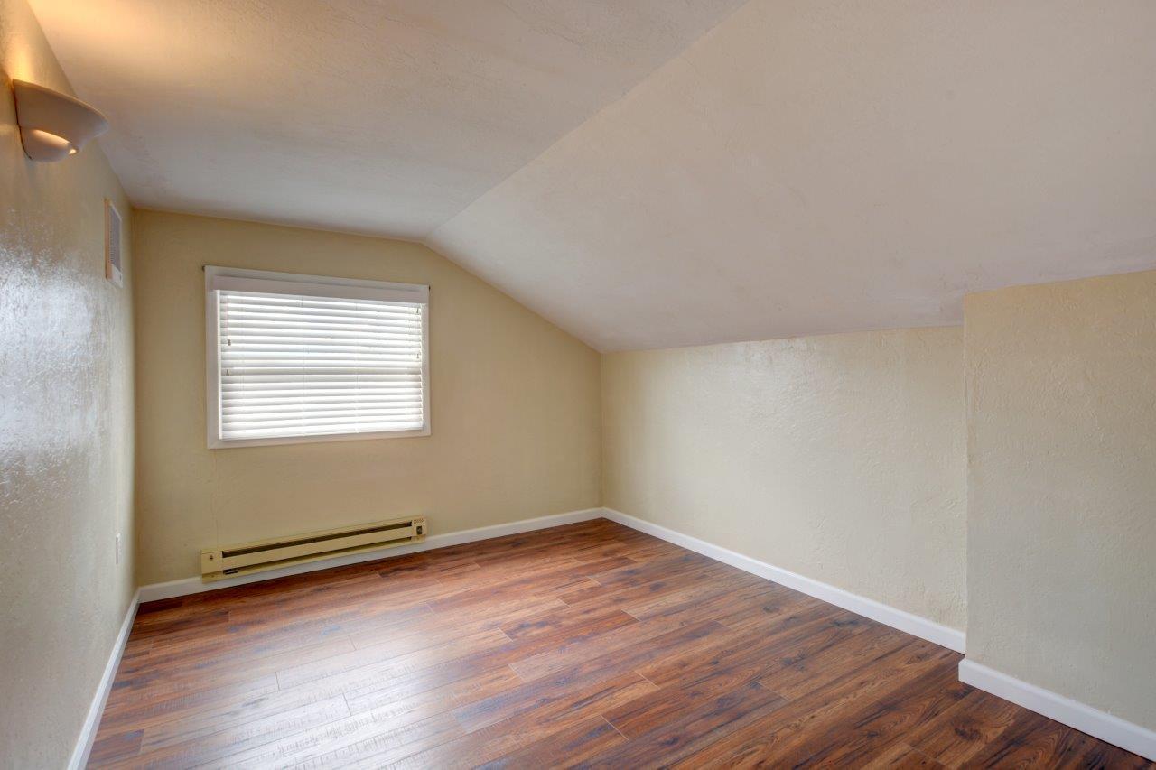 2108-2110 Table Rock Road Medford, OR 97501 - Photo 12 of 28 12