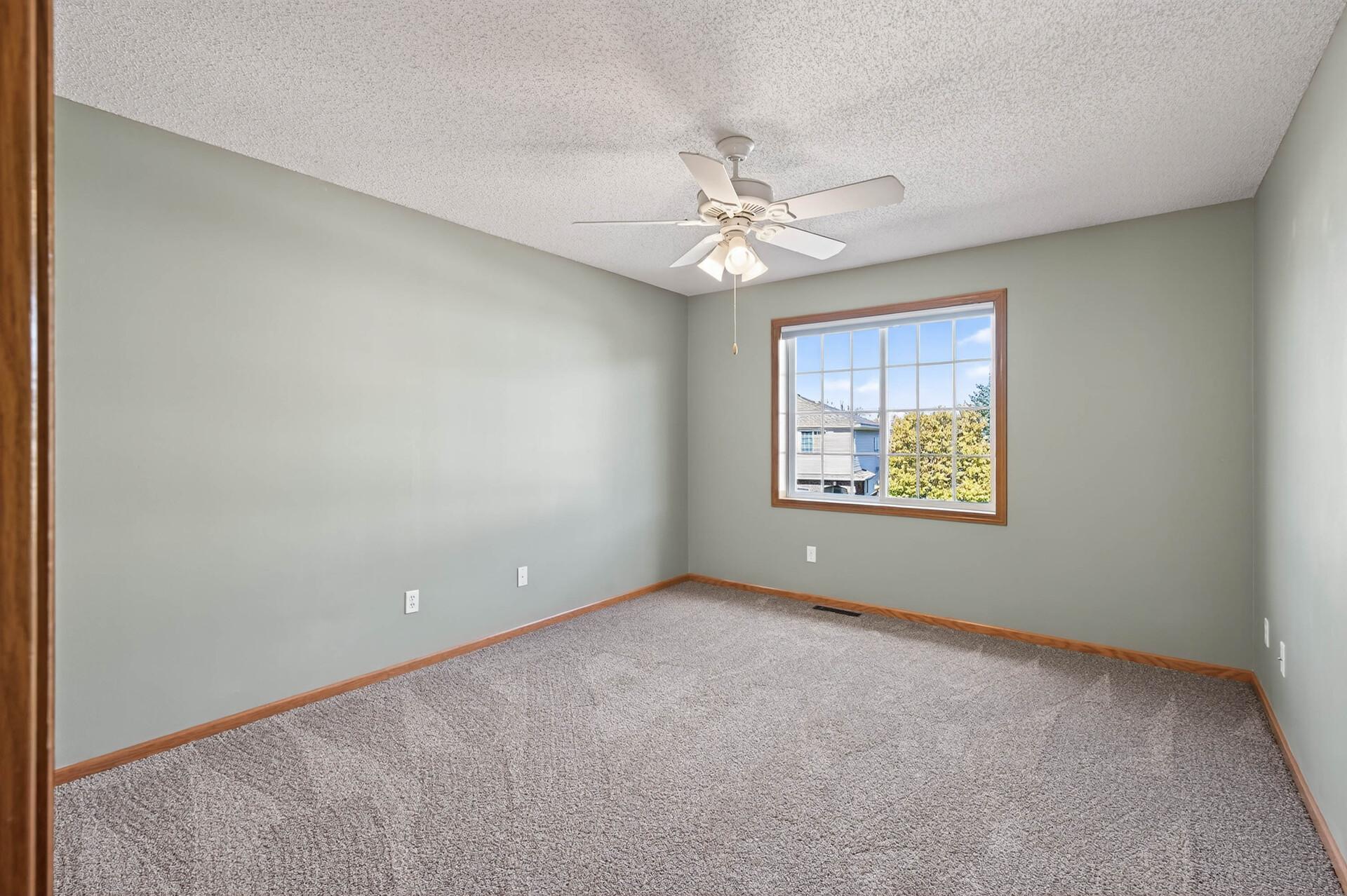 18851 Inca Avenue Lakeville, MN 55044 - Photo 15 of 24