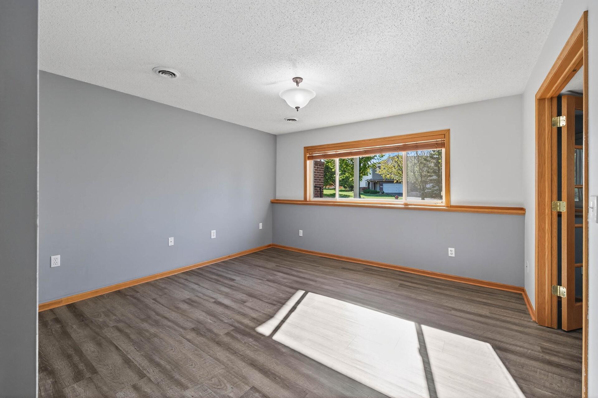 18851 Inca Avenue Lakeville, MN 55044 - Photo 17 of 24