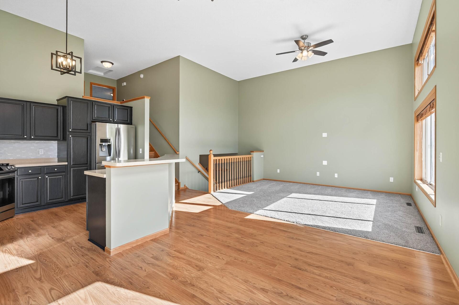 18851 Inca Avenue Lakeville, MN 55044 - Photo 7 of 24