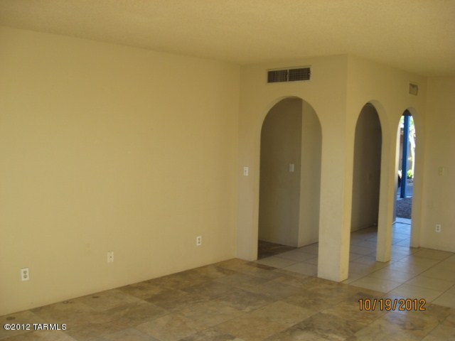 3538 South Mission Road, Unit A Tucson, AZ 85713 - Photo 2 of 15