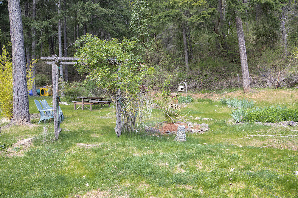 4774 Hog Creek Road Merlin, OR 97532 - Photo 25 of 53 26