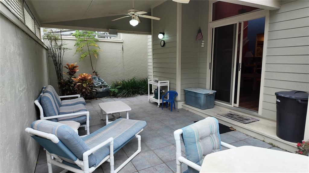1767 Southeast 27th Loop Ocala, FL 34471 - Photo 47 of 79 a view of living room filled with furniture and a potted plant