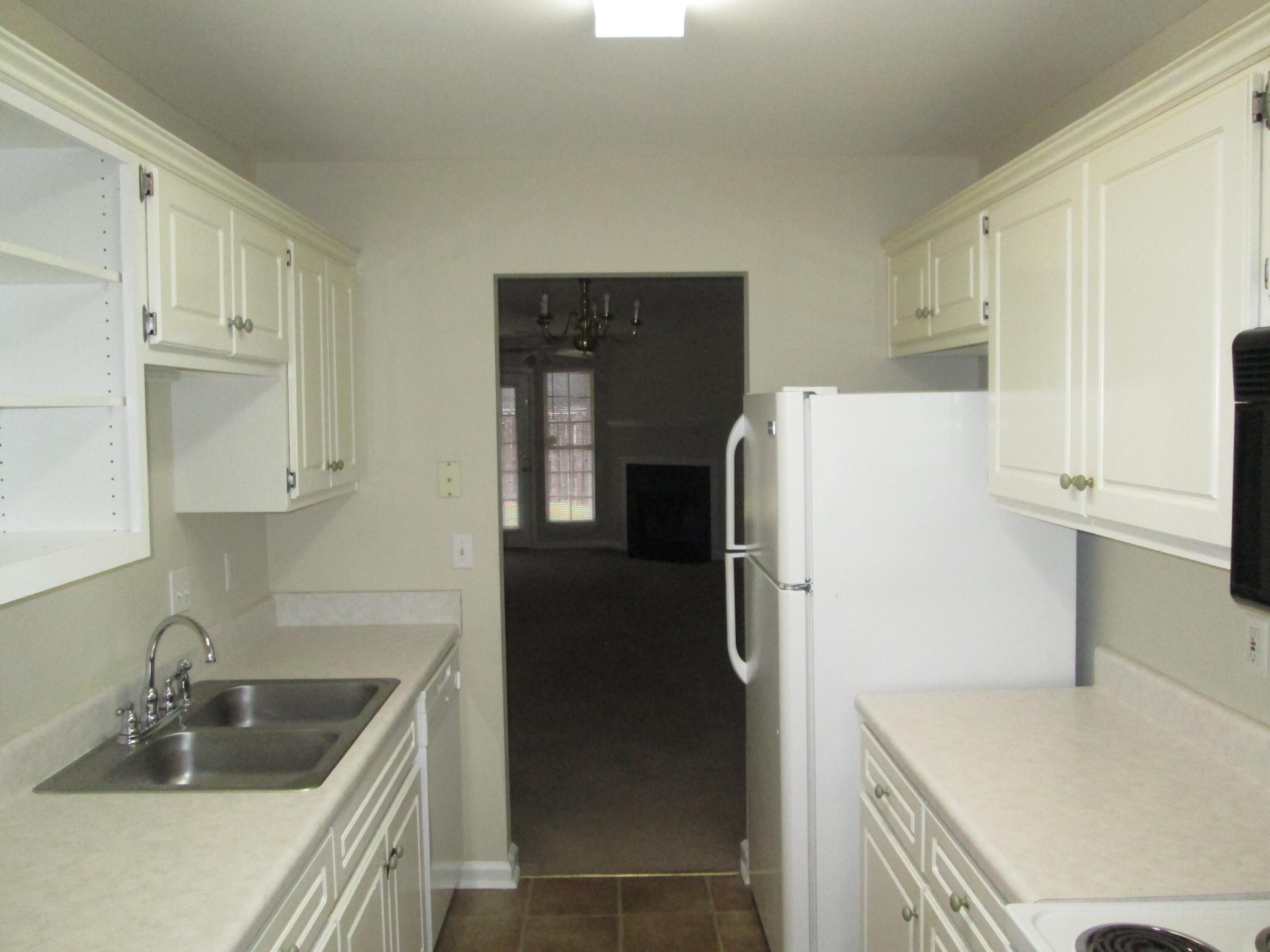 413 Northrop Place Grovetown, GA 30813 - Photo 4 of 14 IMG_2621