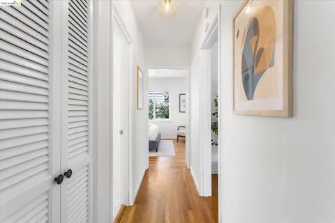 $889,000 | 4436 Hyacinth Avenue, Oakland, CA 94619