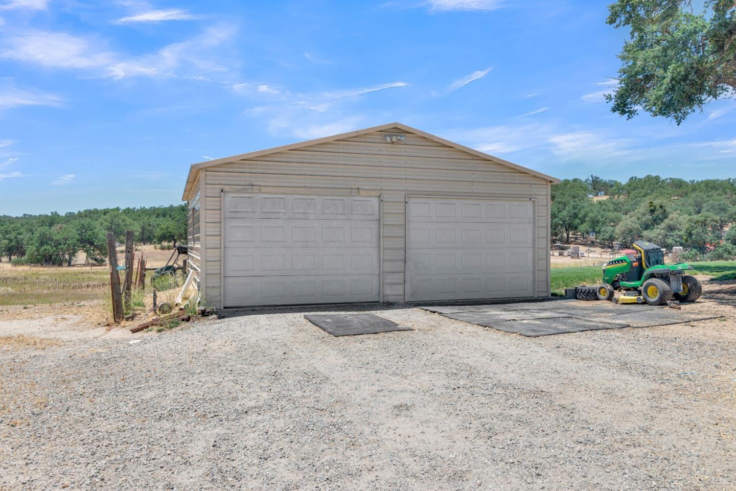68180 Jolon Road Bradley, CA 93426 - Photo 37 of 41