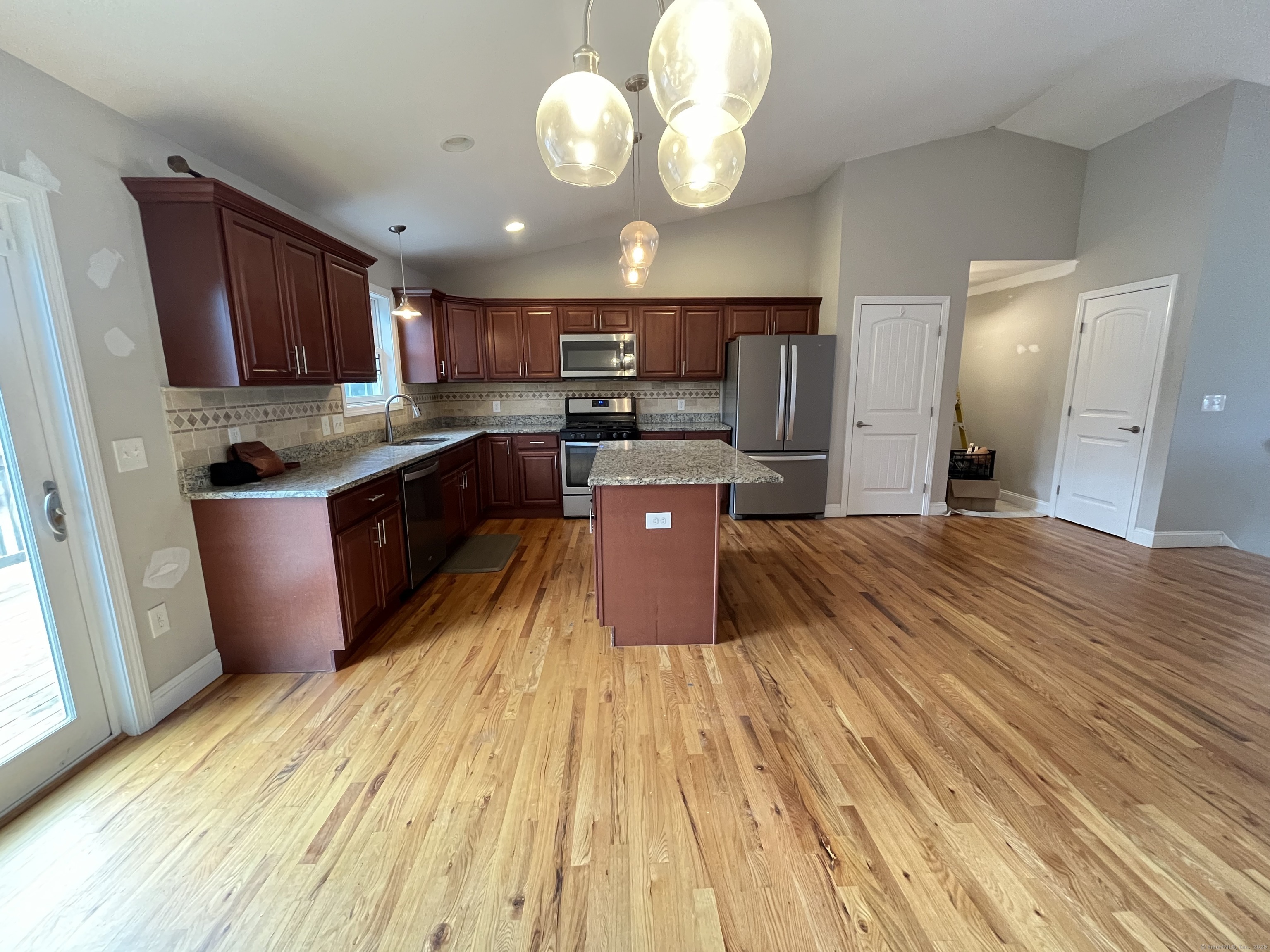 60 Bray Avenue Milford, CT 06460 - Photo 10 of 22