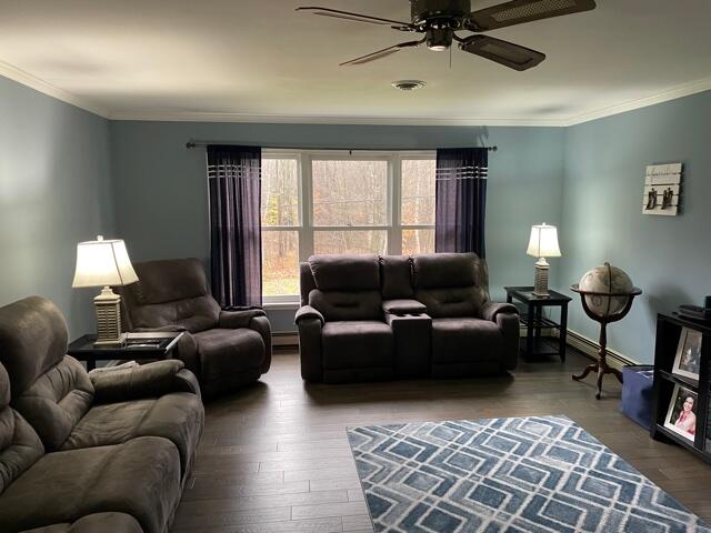 6534 Quarterline Road Spring Lake, MI 49456 - Photo 4 of 34 IMG_4570
