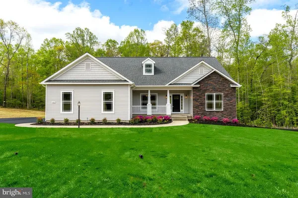 $939,000 | 3 Hunting Lane, Warrenton, VA 20186