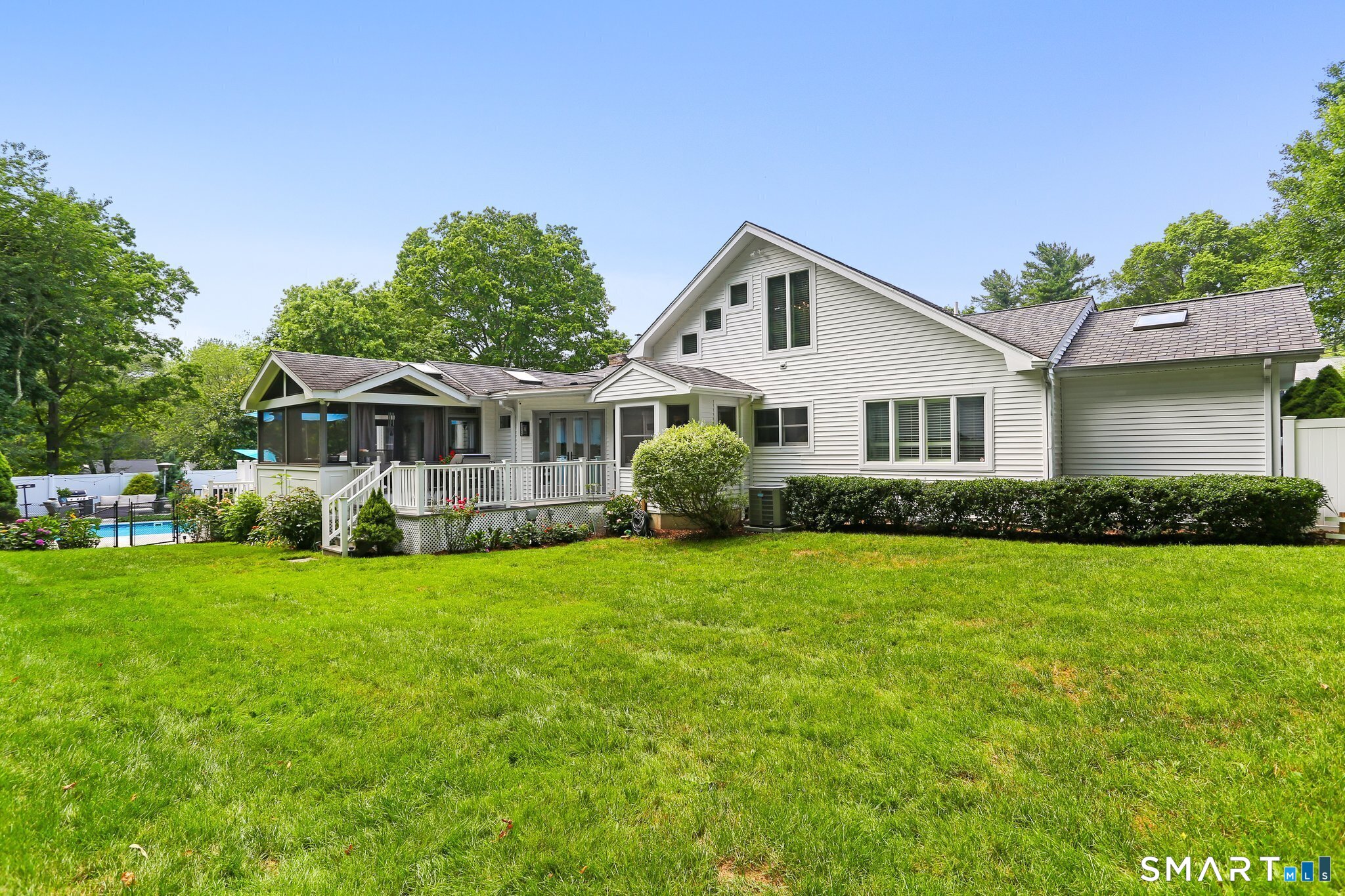 9 Geneva Road Norwalk, CT 06850 - Photo 34 of 40