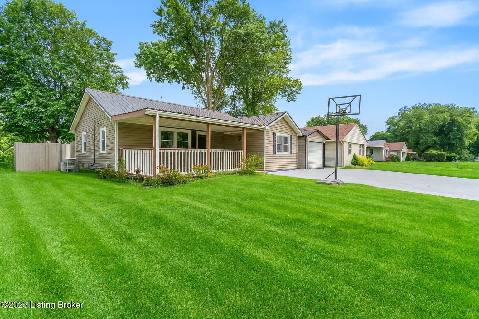 3115 Radiance Road Louisville, KY 40220 - Photo 20 of 22 ChatGPT Image Sep 15, 2025, 12_40_34 PM