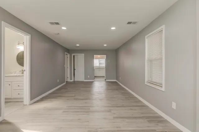 $1,450 | 6020 Mayfair Street, Taylor, MI 48180