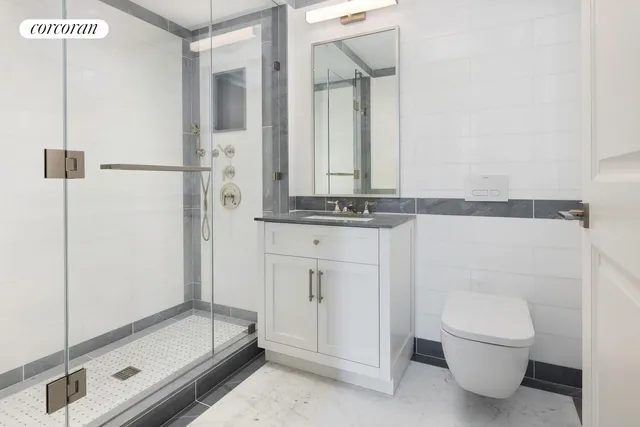 $6,195,000 | 344 West 72nd Street, Unit 6A | Upper West Side