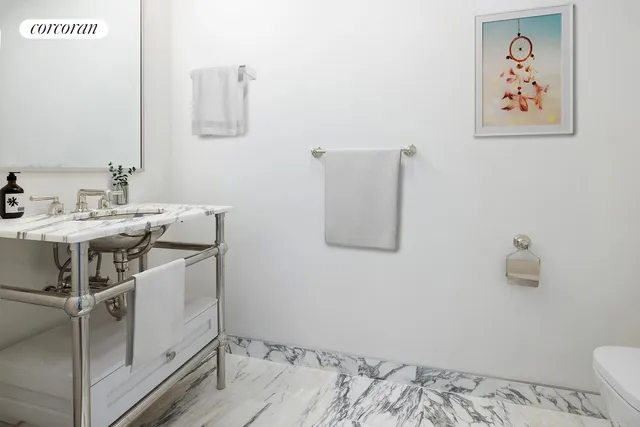 $6,195,000 | 344 West 72nd Street, Unit 6A | Upper West Side