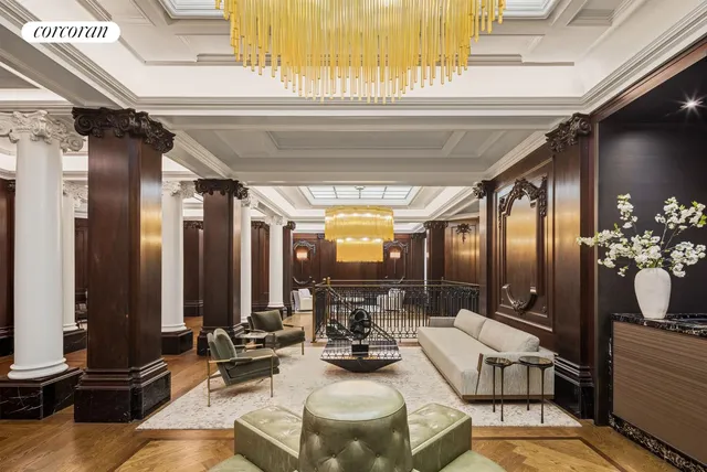 $6,195,000 | 344 West 72nd Street, Unit 6A | Upper West Side