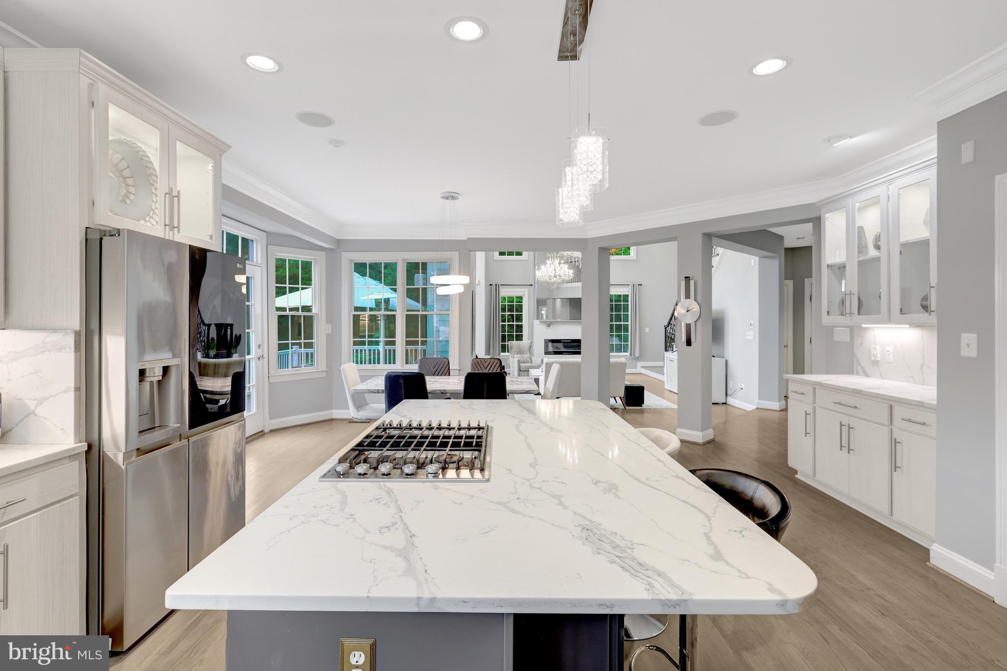 401 Walker Road Great Falls, VA 22066 - Photo 20 of 81