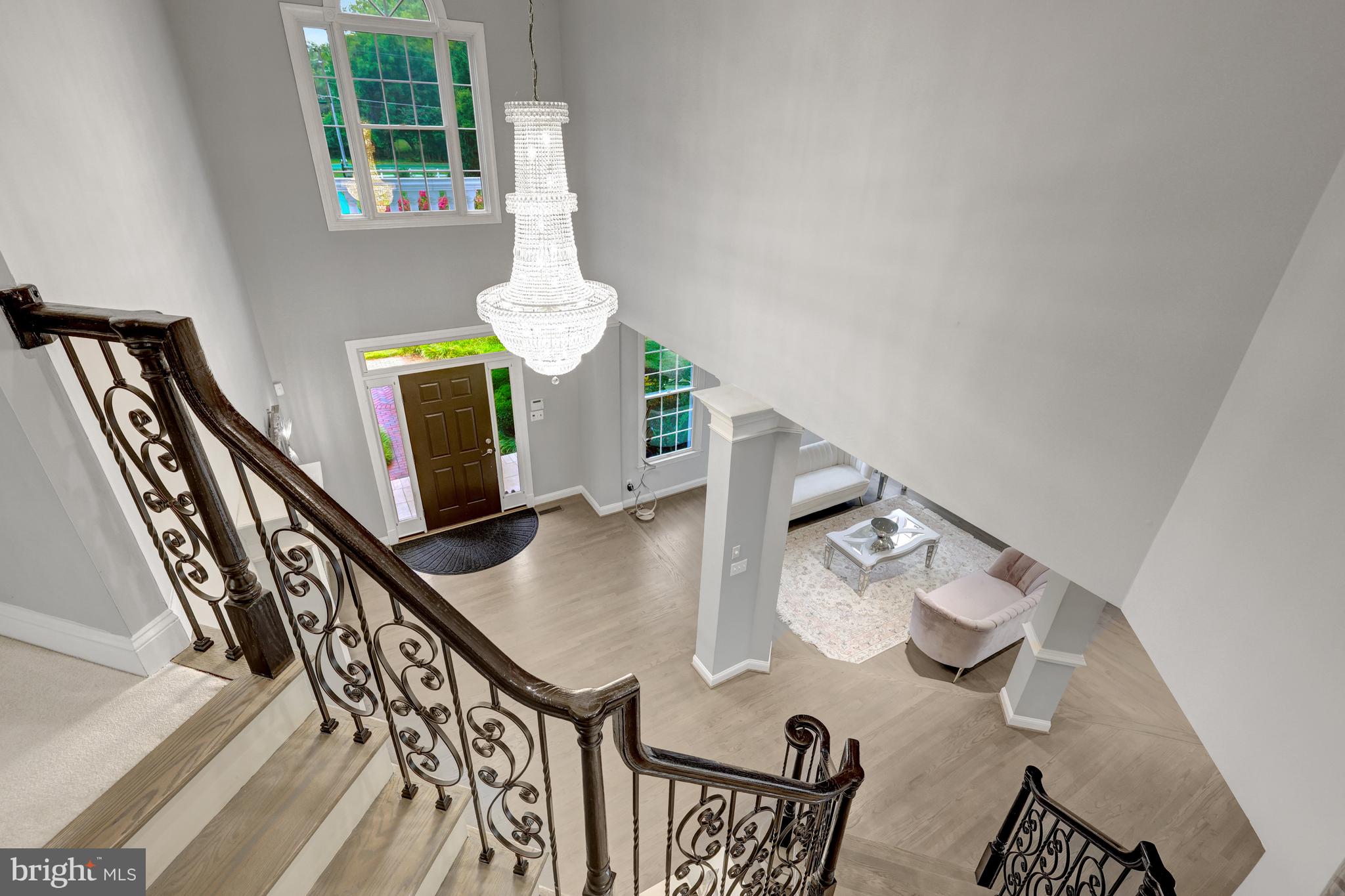 401 Walker Road Great Falls, VA 22066 - Photo 30 of 81