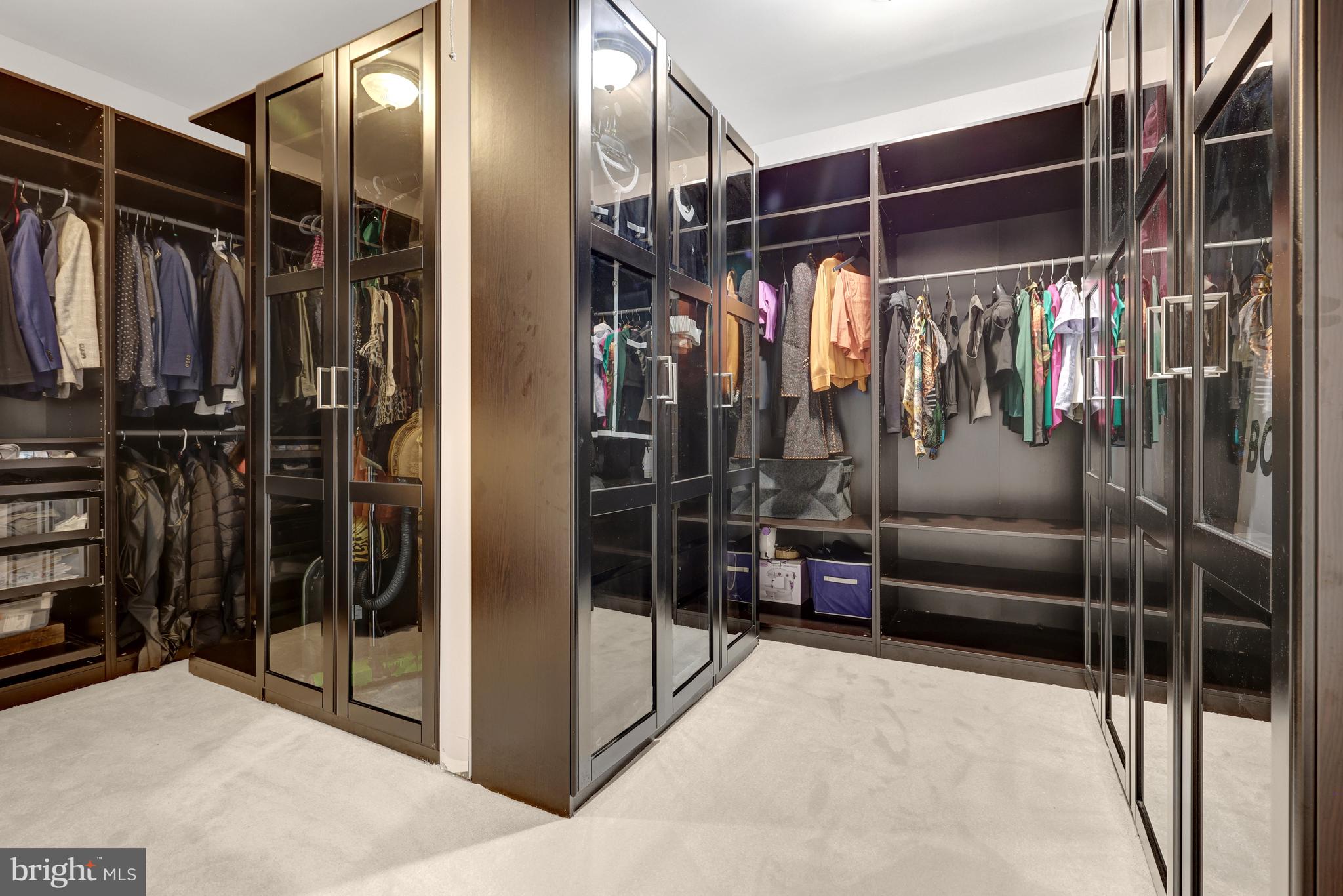 401 Walker Road Great Falls, VA 22066 - Photo 35 of 81