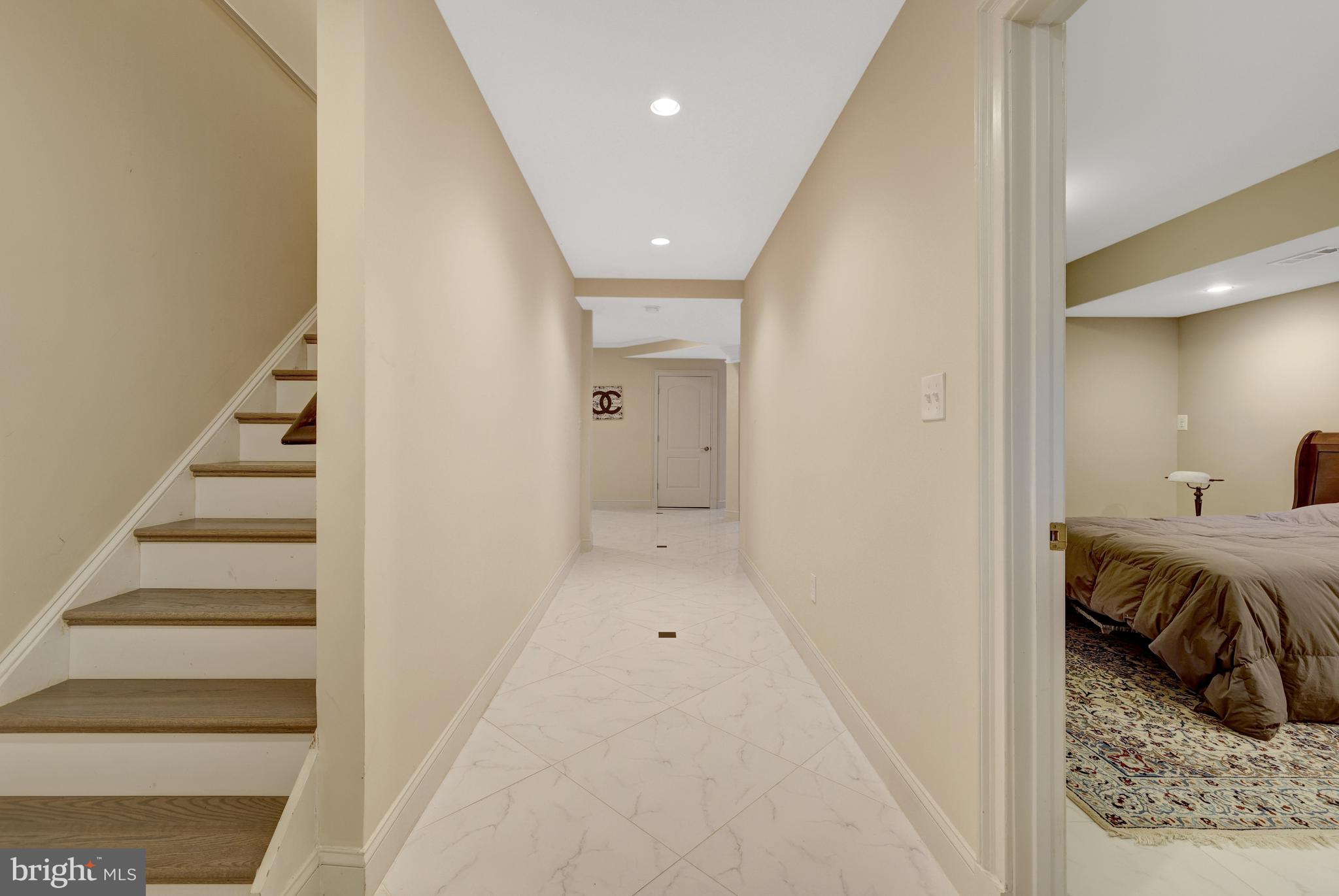 401 Walker Road Great Falls, VA 22066 - Photo 49 of 81