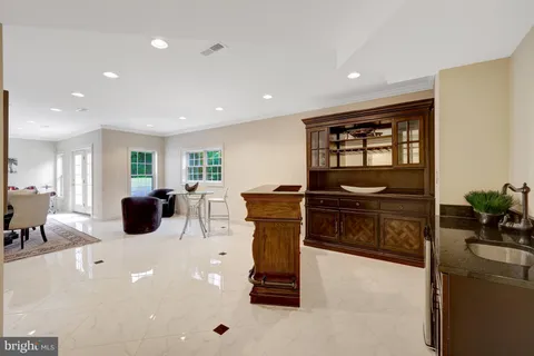 $2,700,000 | 401 Walker Road, Great Falls, VA 22066