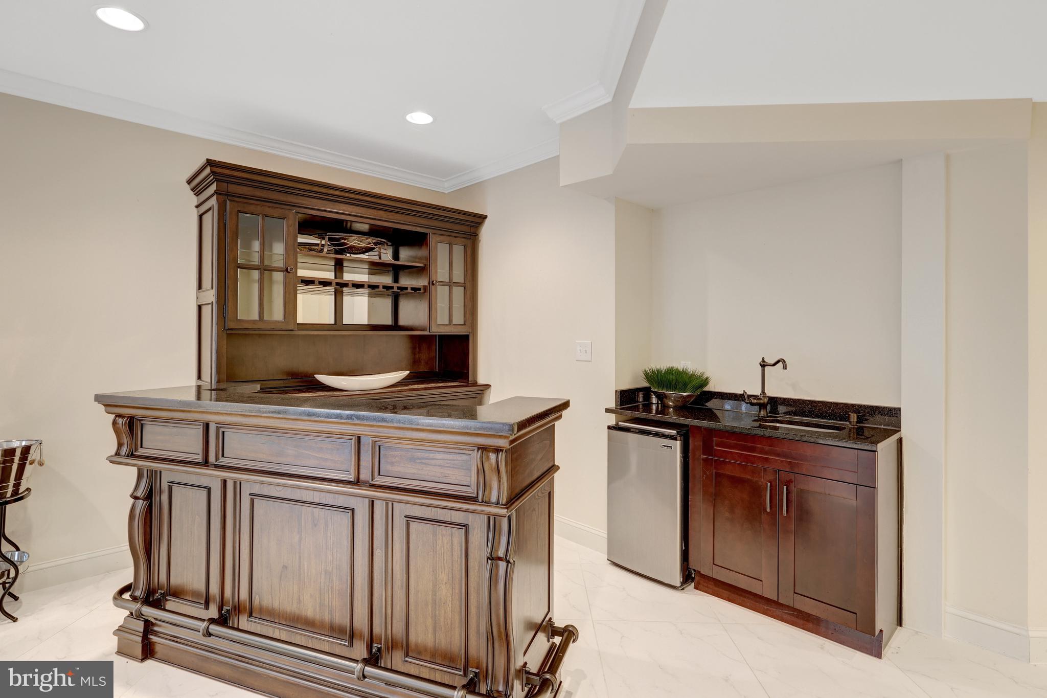 401 Walker Road Great Falls, VA 22066 - Photo 51 of 81