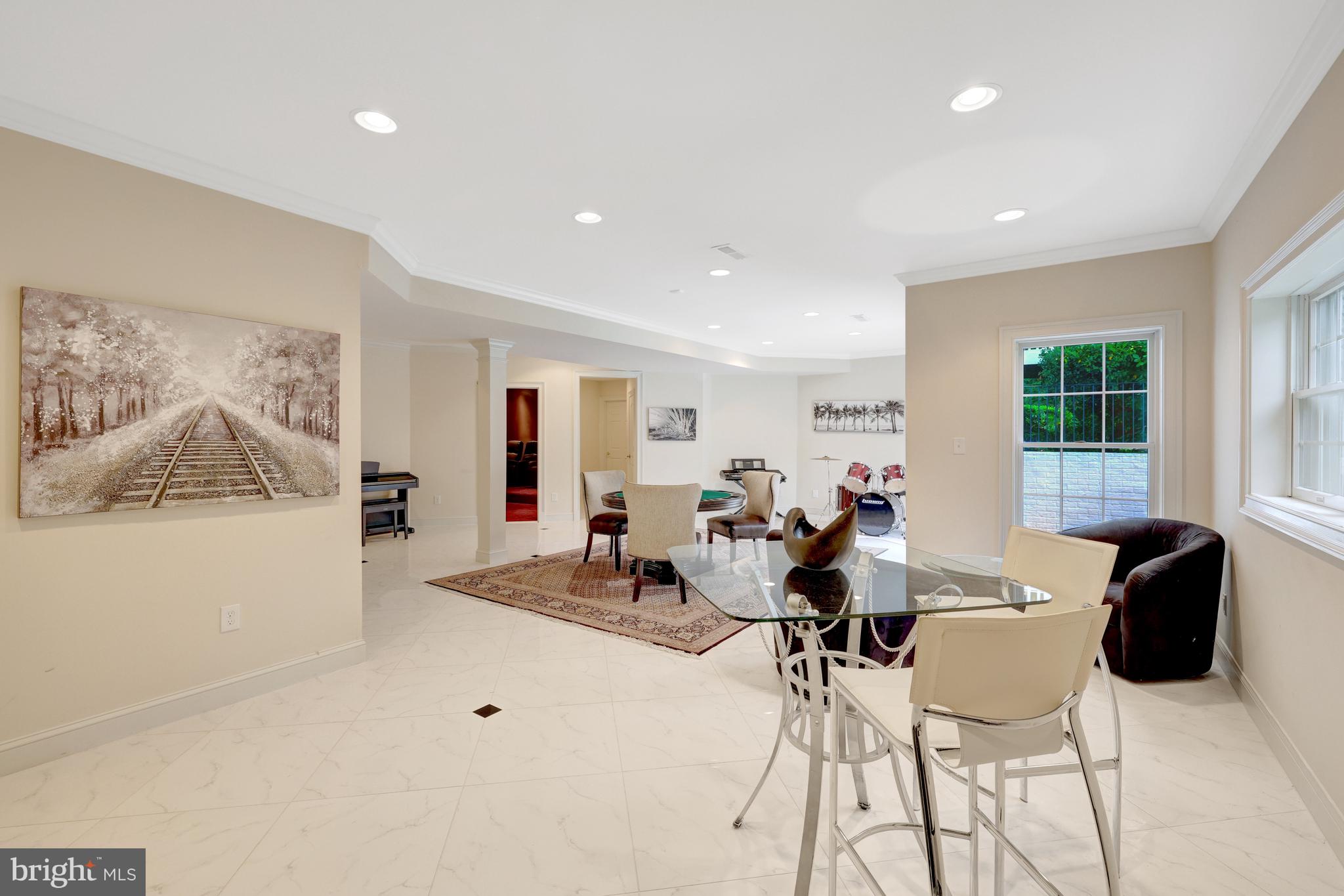 401 Walker Road Great Falls, VA 22066 - Photo 52 of 81