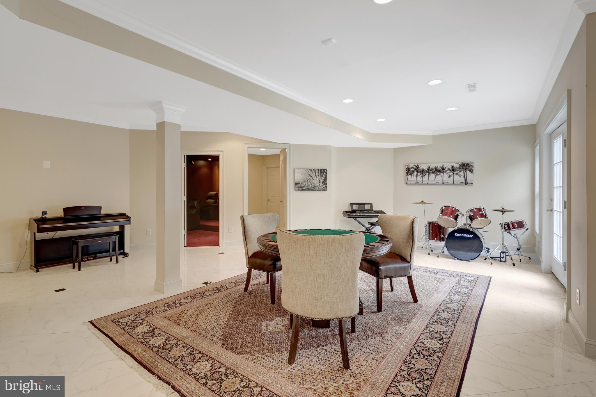 401 Walker Road Great Falls, VA 22066 - Photo 53 of 81