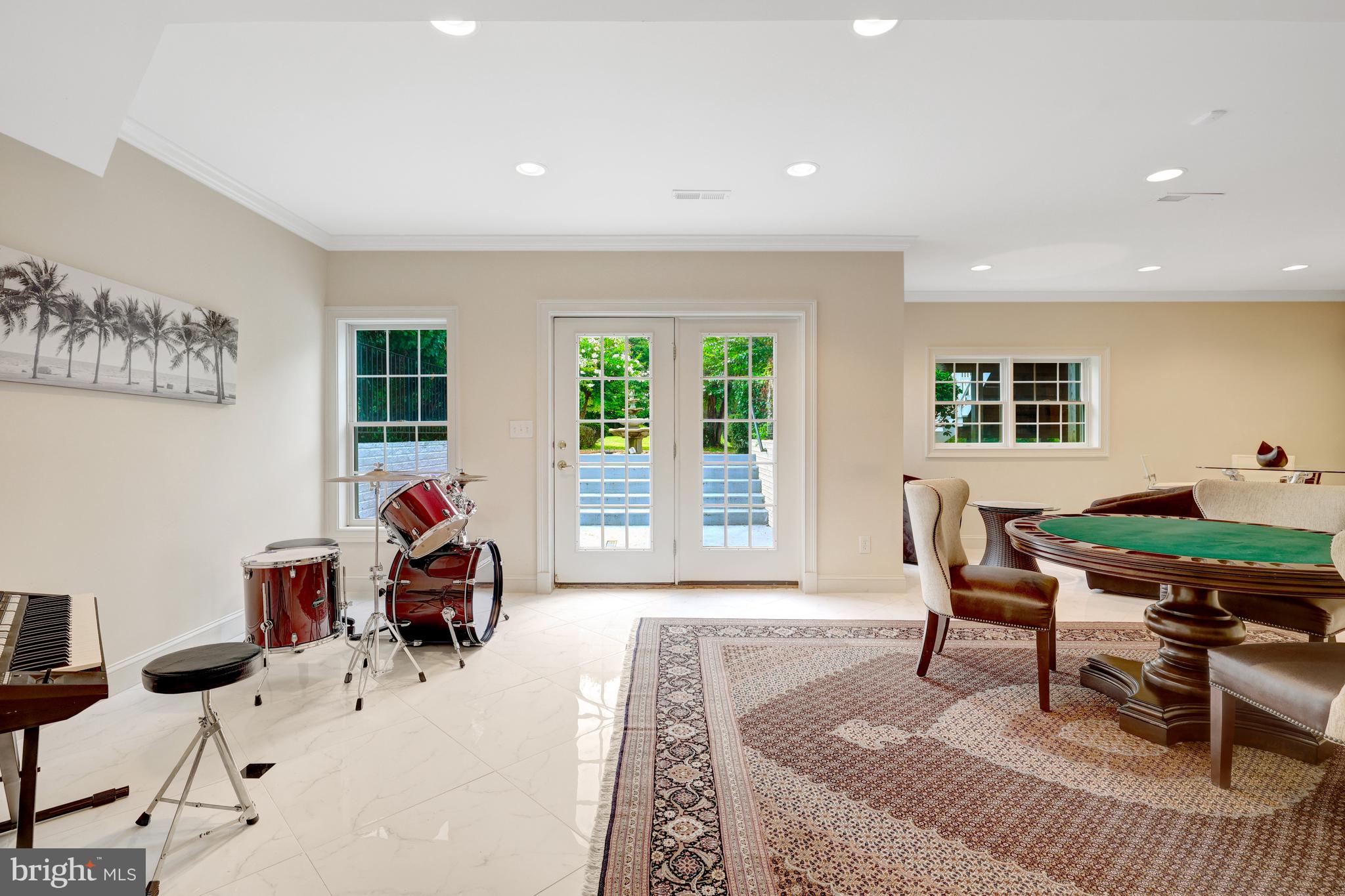 401 Walker Road Great Falls, VA 22066 - Photo 54 of 81