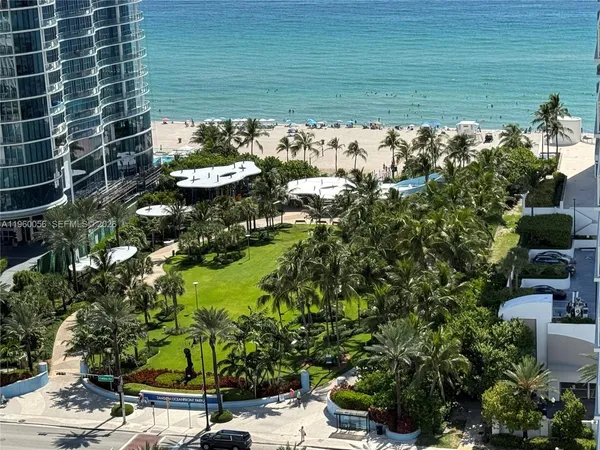 $2,525 | 230 174th Street, Unit 507, Sunny Isles Beach, FL 33160