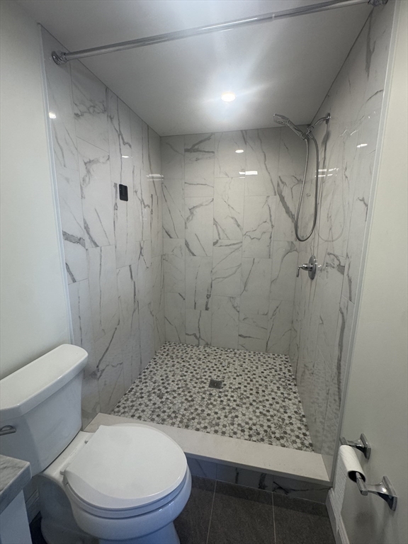 31 Hampton Circle, Unit 1 Hull, MA 02045 - Photo 7 of 18 Gallery Image 7
