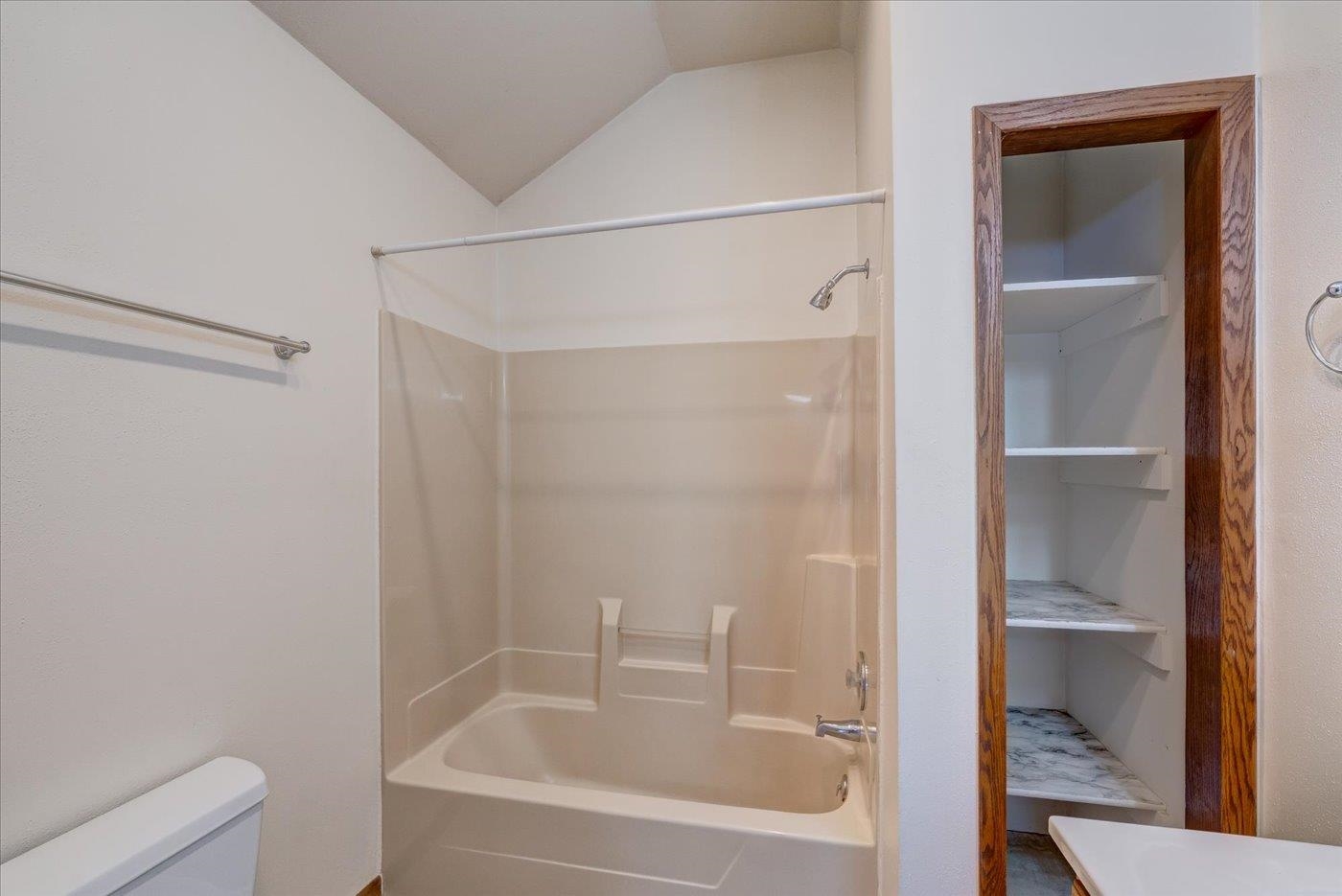 320 South Franklin Street Stoughton, WI 53589 - Photo 19 of 33