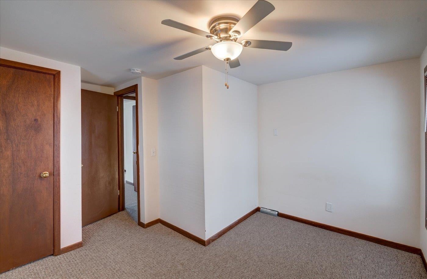 320 South Franklin Street Stoughton, WI 53589 - Photo 21 of 33