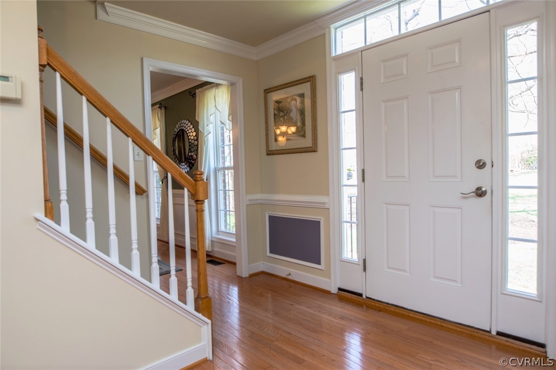 13513 Brandy Oaks Road Chesterfield, VA 23832 - Photo 11 of 38 Front Entry with original hardwoods.