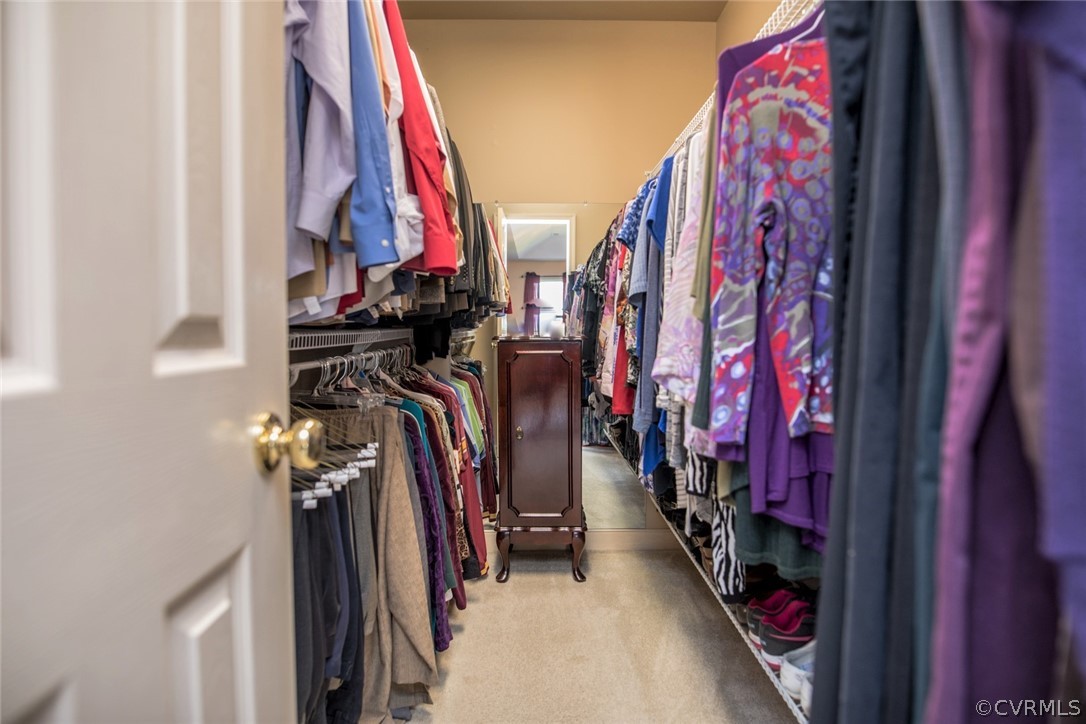 13513 Brandy Oaks Road Chesterfield, VA 23832 - Photo 20 of 38 Master bedroom walk-in closet.
