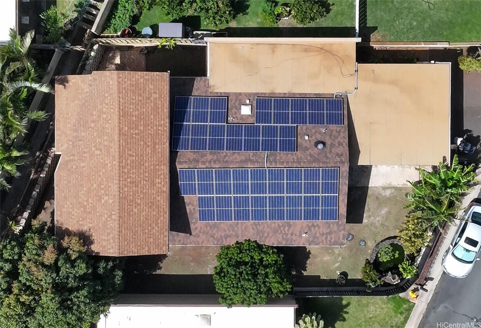 92-1158 Makamai Loop Kapolei, HI 96707 - Photo 24 of 25 Photovoltaic - 33 Panels