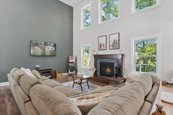 $539,000 | 3739 Lake Bluff Drive, Grass Lake, MI 49240