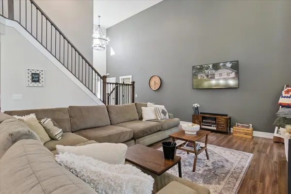 $539,000 | 3739 Lake Bluff Drive, Grass Lake, MI 49240