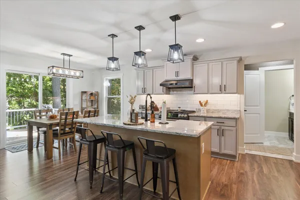 $539,000 | 3739 Lake Bluff Drive, Grass Lake, MI 49240
