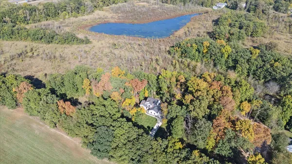 $539,000 | 3739 Lake Bluff Drive, Grass Lake, MI 49240